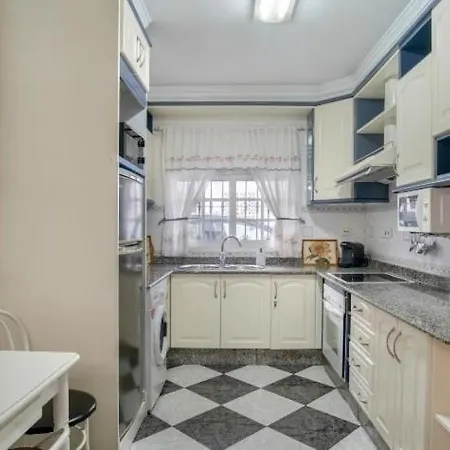 Holiday home Casa Bambury - *